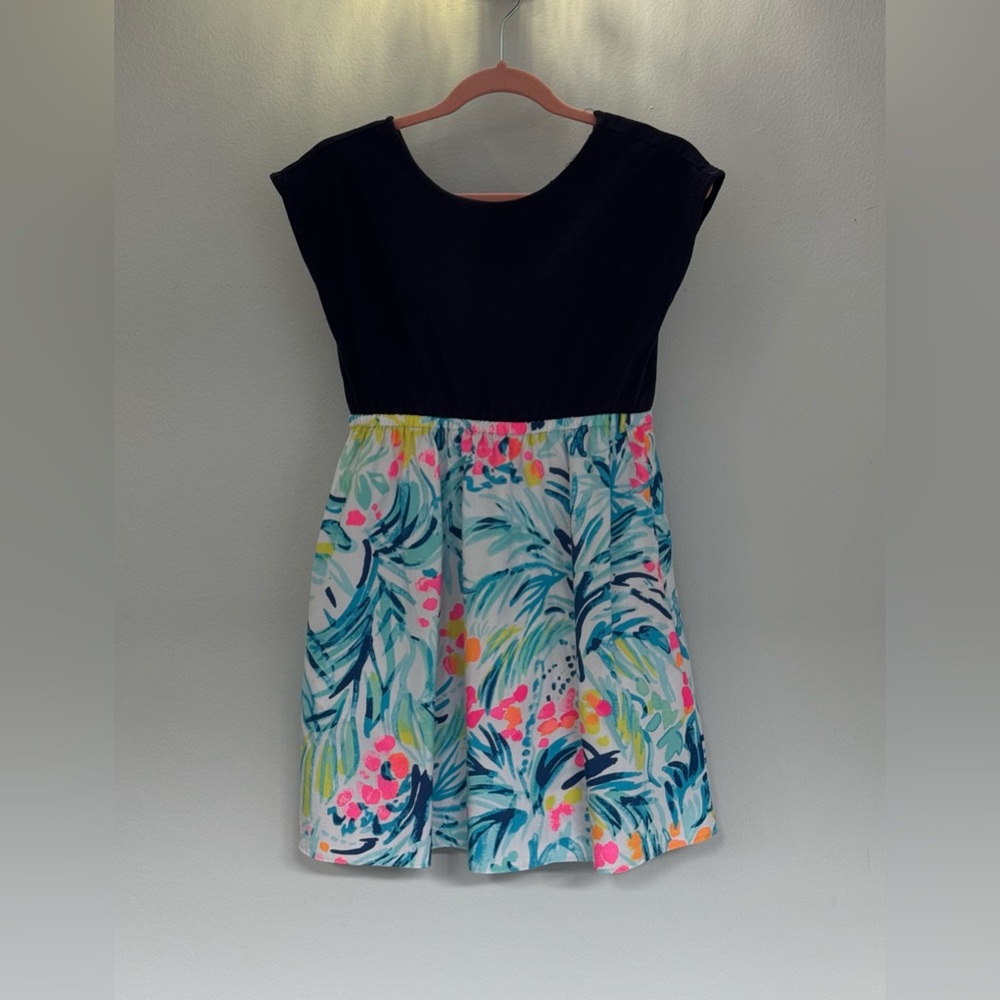 Girls Lilly Pulitzer Dress size 6/7